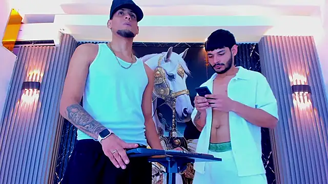 The_Gods_In_Diamonds' Webcam Show