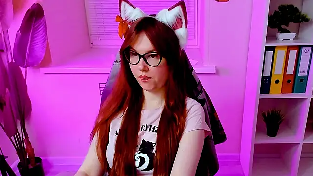 دردشة CarolGiggly الجنسية المباشرة