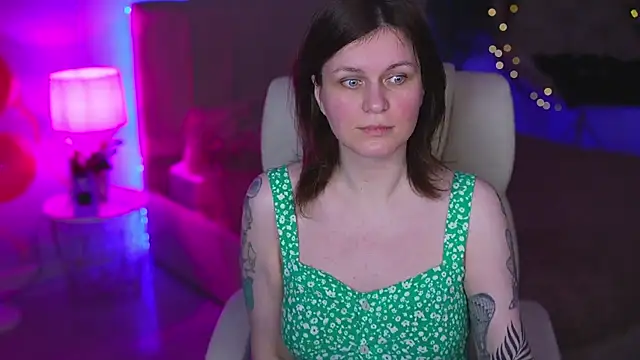 TinaMelt's Live XXX Chat