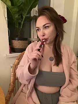 SyverelleのライブXXXチャット