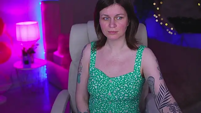 Вебкам-шоу TinaMelt