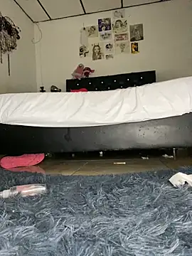 VenusDeMilo_55 即時 XXX 聊天