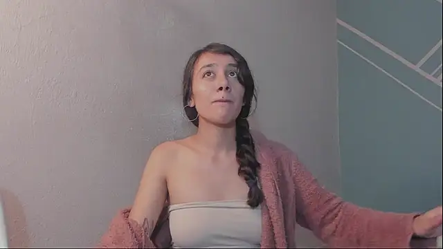 دردشة Lucy-Bluesea الجنسية المباشرة