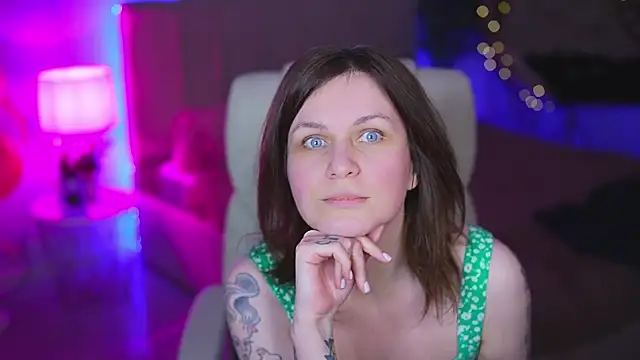 Živý XXX chat TinaMelt