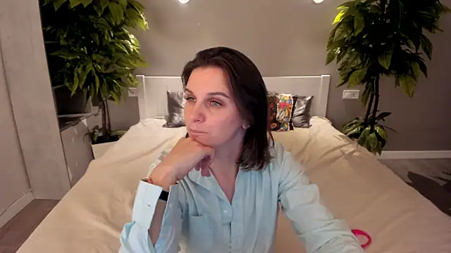 SofiSoft – Live XXX-chat