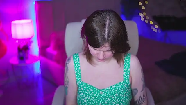 TinaMelt Show in webcam