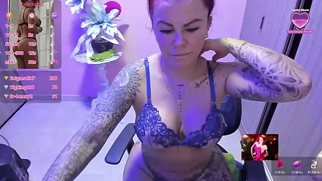 KAROL_MILF: онлайн-секс-чат