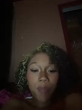 Онлайн чат XXX Tamiii420