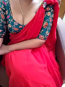 Roja-Telugu777: онлайн-секс-чат