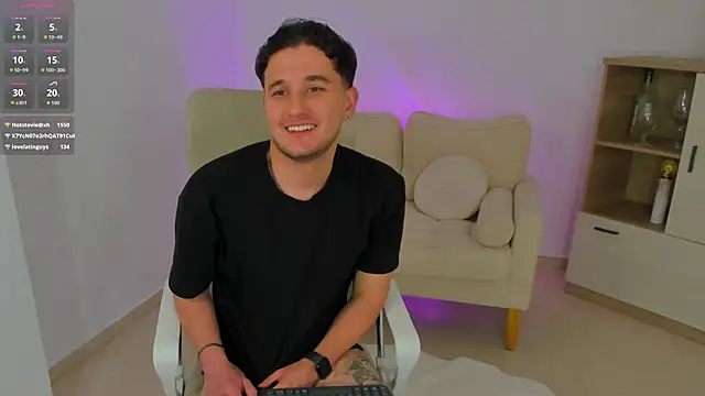 XXX chat uživo modela Massimo_Fiore