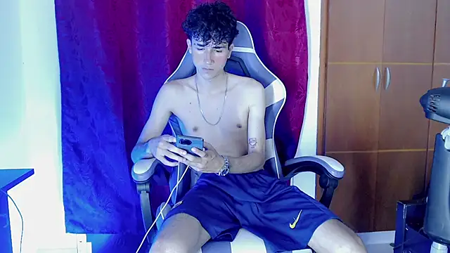 Johnny_cagee_ Webcam Show