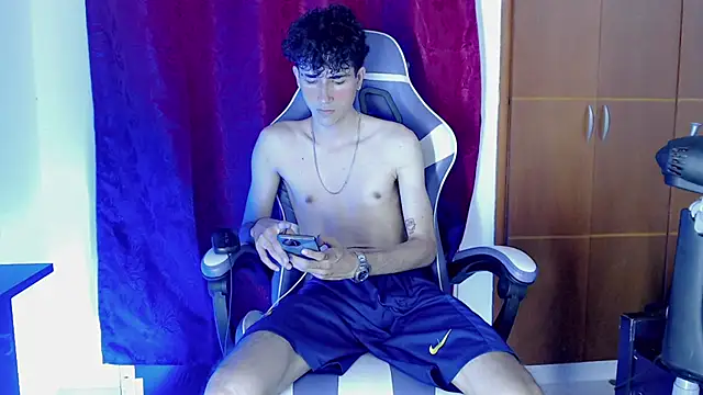 Johnny_cagee_ – webcam-show