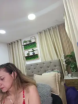 sasi_luna Live XXX Chat