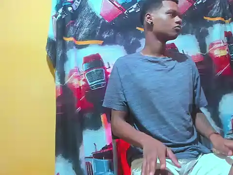 aunstin_farid1 即時 XXX 聊天