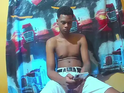 aunstin_farid1 – Naživo XXX chat