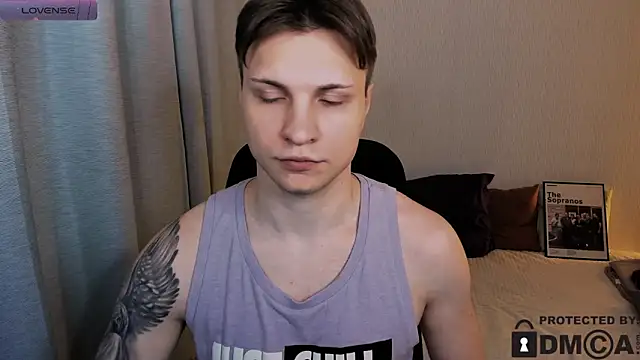 handsome_guy01 Adlı Modelin Canlı XXX Sohbeti