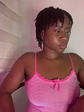 Онлайн чат XXX MISSMAYSROOM