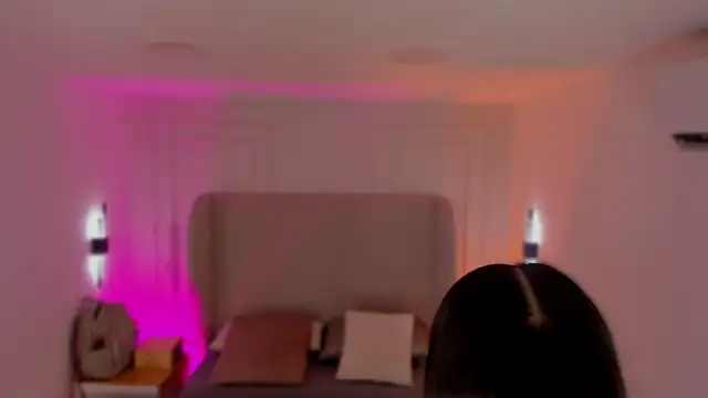 Онлайн чат XXX luisah_