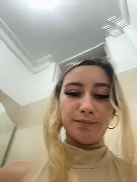 Онлайн чат XXX MaryDeniro