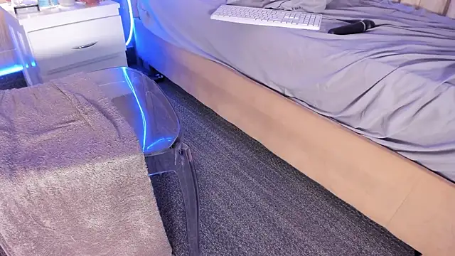 Chat +18 de Maddyluxe ao vivo