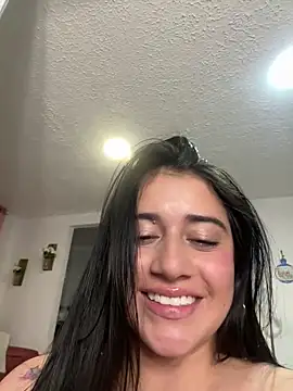 Онлайн чат XXX KallyMyller1