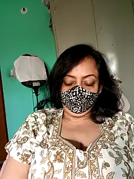 love_suman Webcam Show