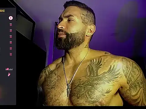 Max-prada 在線直播表演