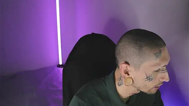 TokyoHatsumoto 现场XXX聊天