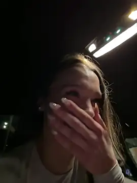 barbiehumpxxx Adlı Modelin Canlı XXX Sohbeti