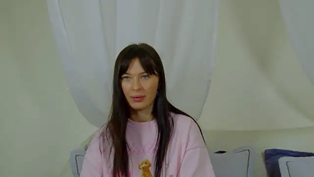 دردشة AlexandraBloom الجنسية المباشرة