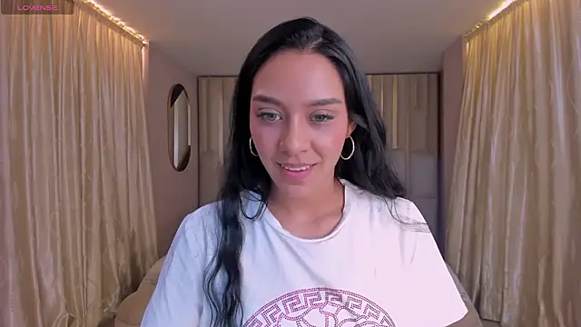 AmaliaCrus Chat XXX live