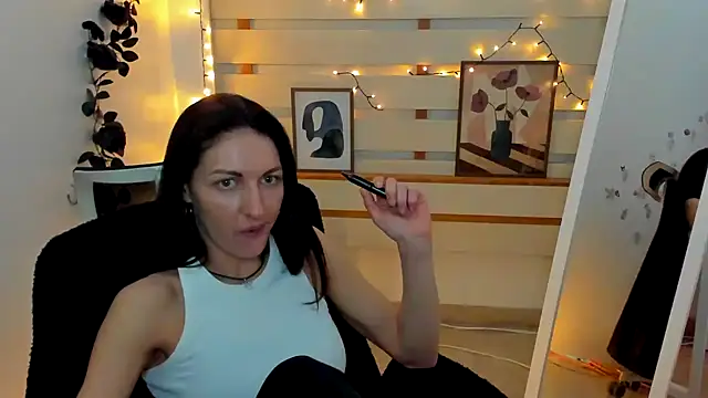 دردشة Aurora_Loveu الجنسية المباشرة