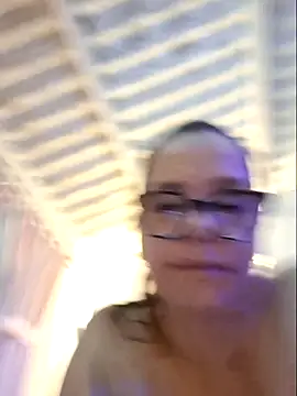 Chatroom XXX en direct de MariaPau_83