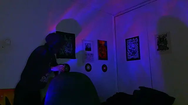 Chat +18 de alex_one888 ao vivo