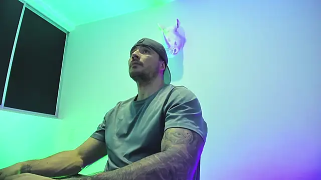 Dagoti: απευθείας συνομιλία ΧΧΧ