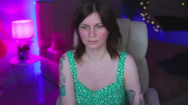 Вебкам-шоу TinaMelt