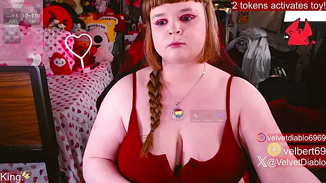 แชท XXX สดของ VelvetDiablo