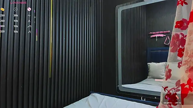 LolyYunno 现场XXX聊天