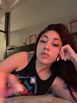 yourdreamgirl11 élő XXX-chatje