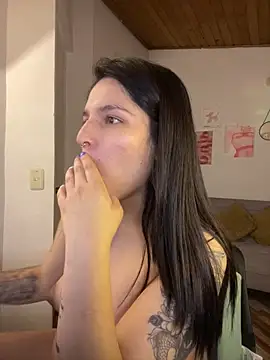 Mariangeel 现场XXX聊天