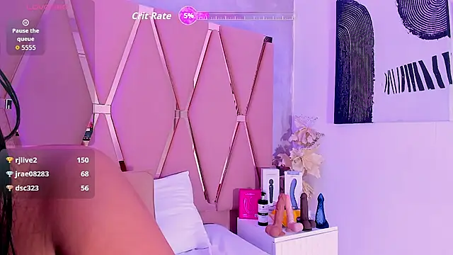 Emily_Black1 élő XXX-chatje