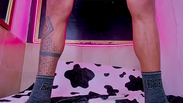 Daniel_Deluc77 Live XXX-chat