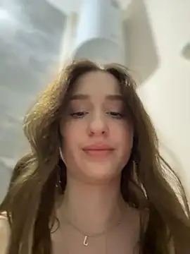 cuteeyesbaby 现场XXX聊天