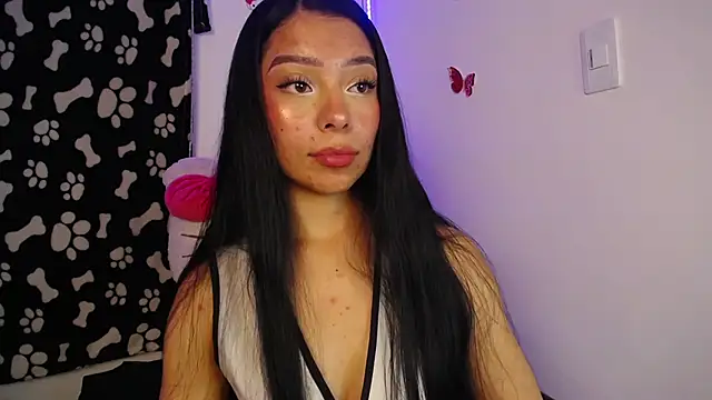 โชว์เว็บแคมของ EmilyButterflyx