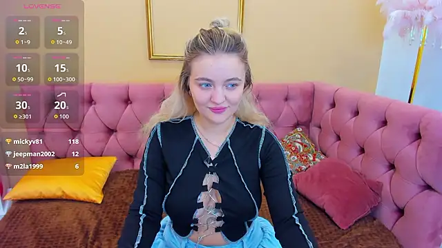 KatieBlossom_'s Live XXX Chat