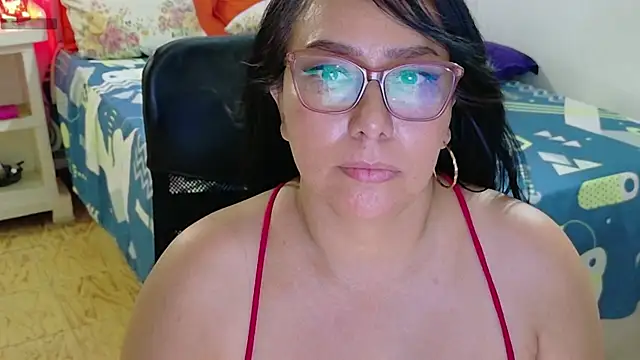 hottplay 现场XXX聊天