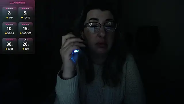 KKMimiKK 现场XXX聊天