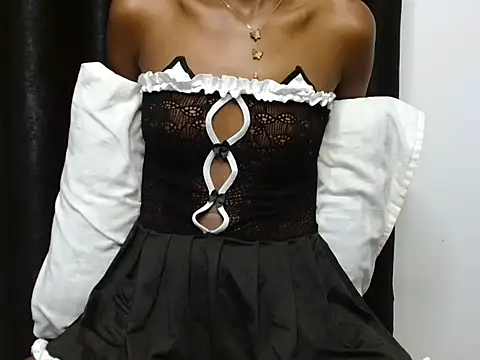 peehnature élő XXX-chatje