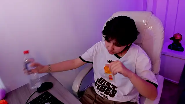 دردشة Nathaly_ds الجنسية المباشرة