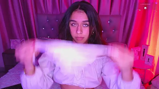 Emiily_Scott1 라이브 XXX 채팅